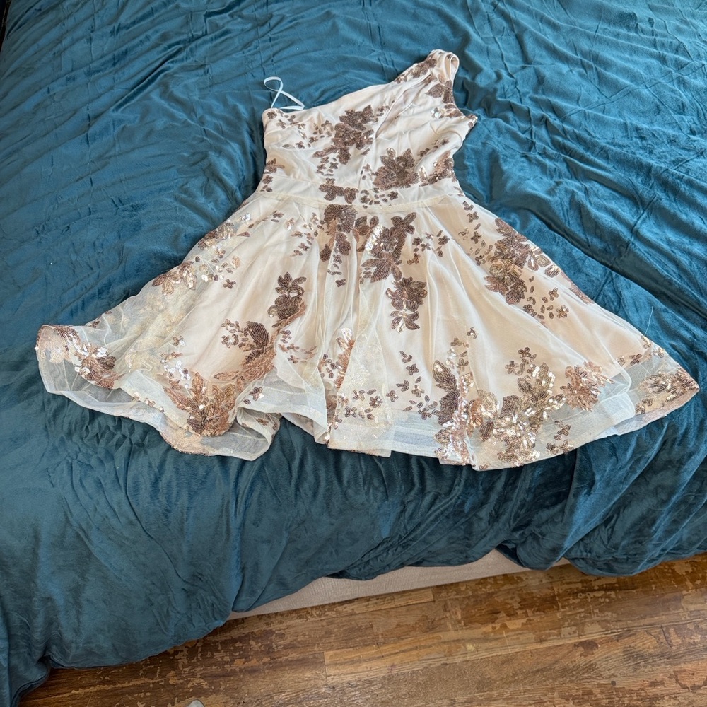 Elegant One-Shoulder Floral Dress
